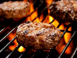 Сочни кюфтета от телешко месо за бургери - снимка на рецептата